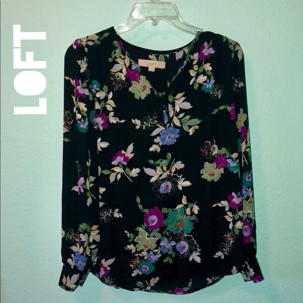 Loft XS long-sleeve blouse